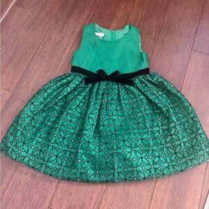 Girls Bonnie Jean Green Dress with Black Bow Accent